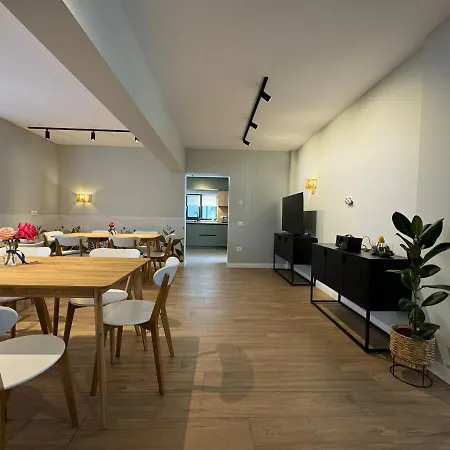 Villa Epic Brasov, Cristian Brasov